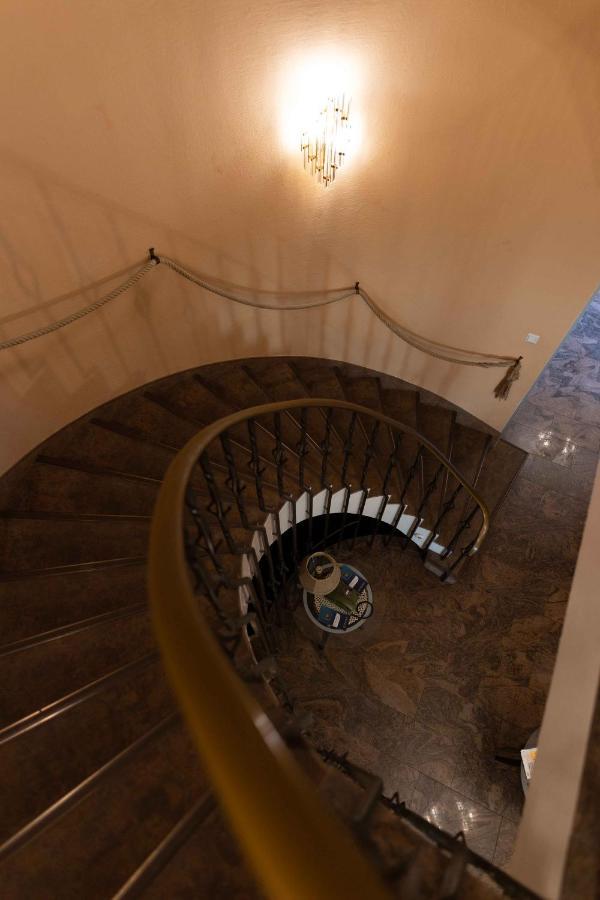 Hotel Hanseat Hamburg Bagian luar foto