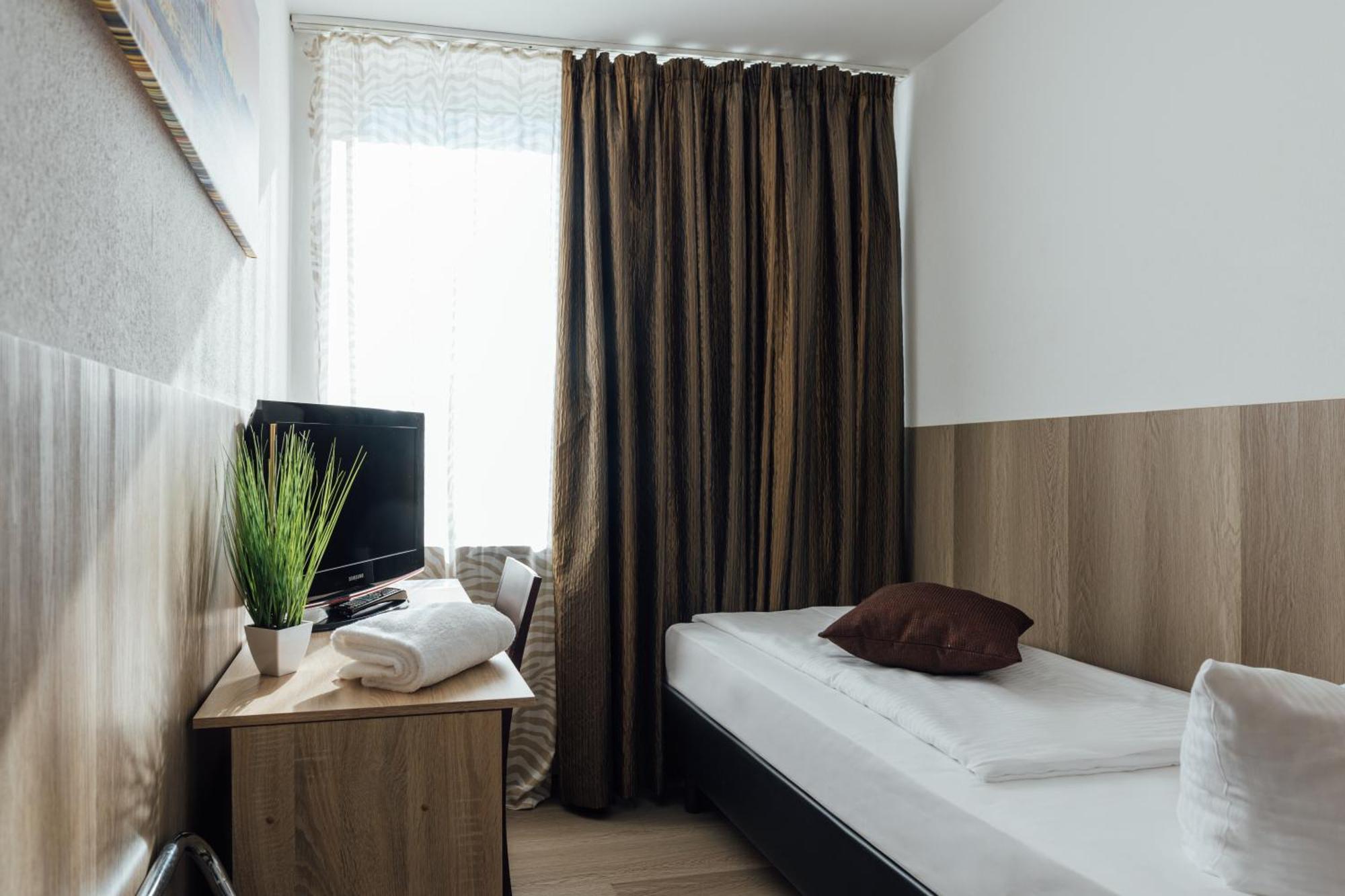 Hotel Hanseat Hamburg Bagian luar foto